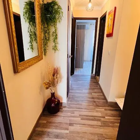 Appartement Pluton à Montpellier Extérieur photo